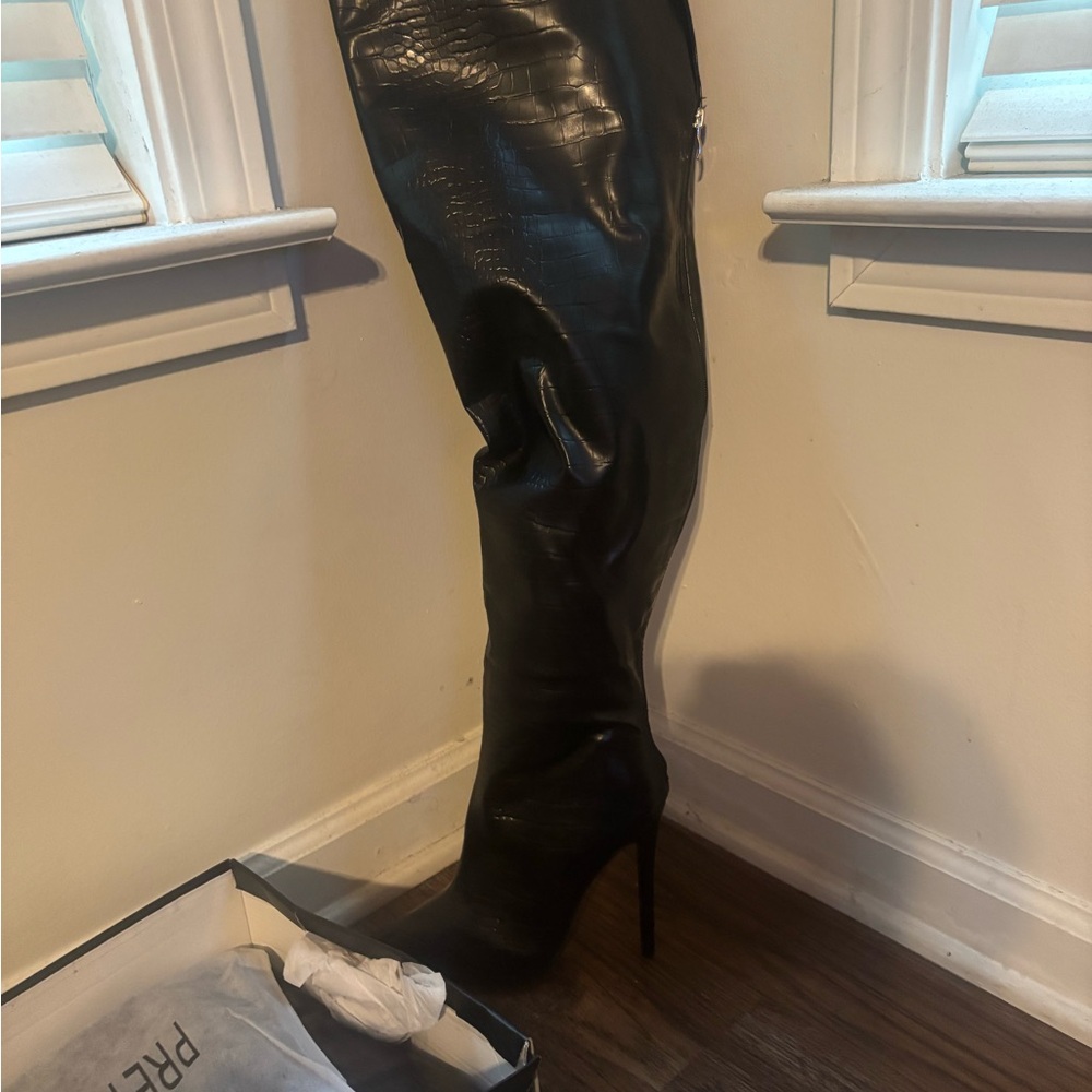 PrettyLittleThing Black Over-the-Knee Boots